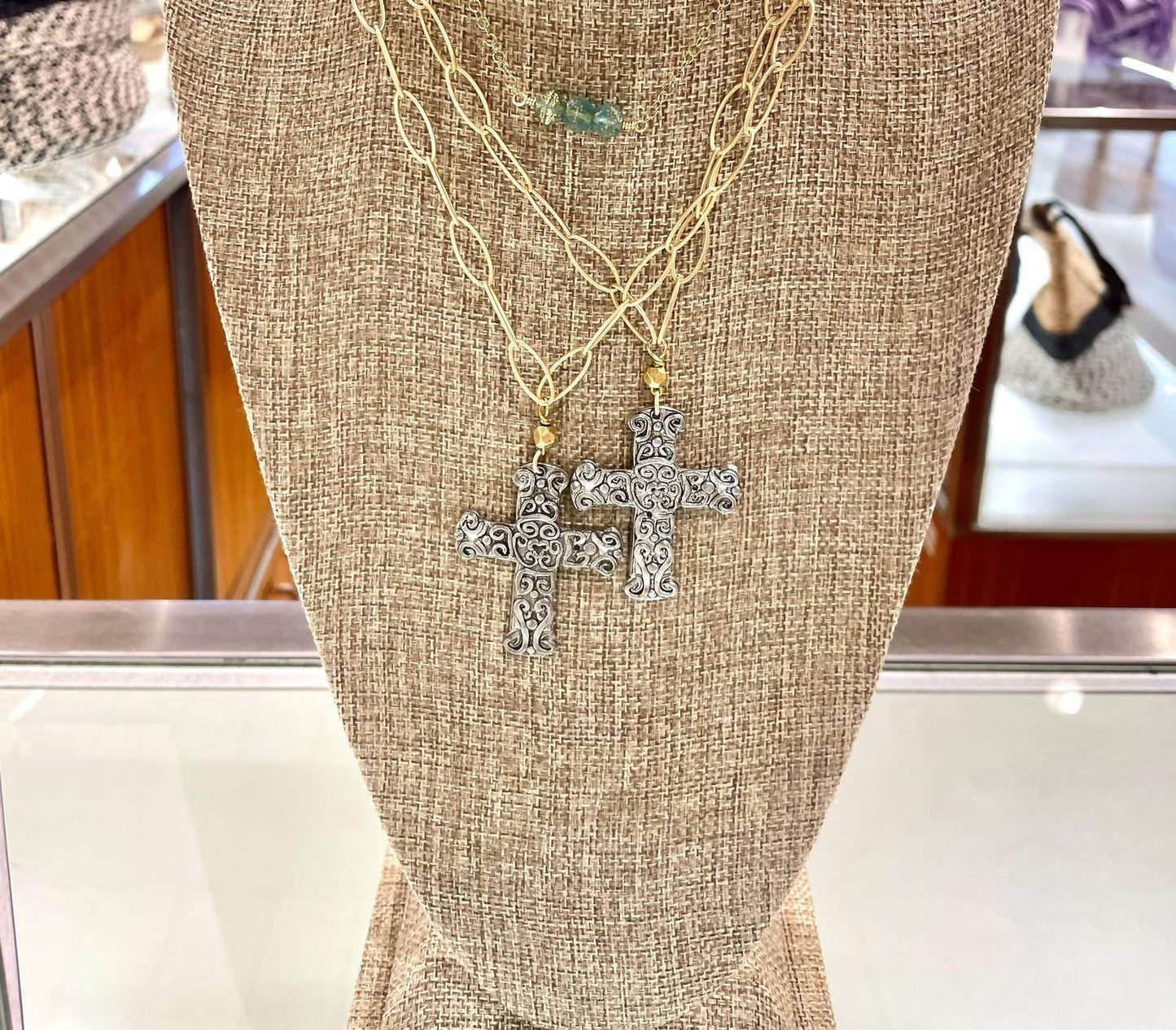 Inspired Fashion - Women's Cross Pendant Necklace - Rack Hunt -