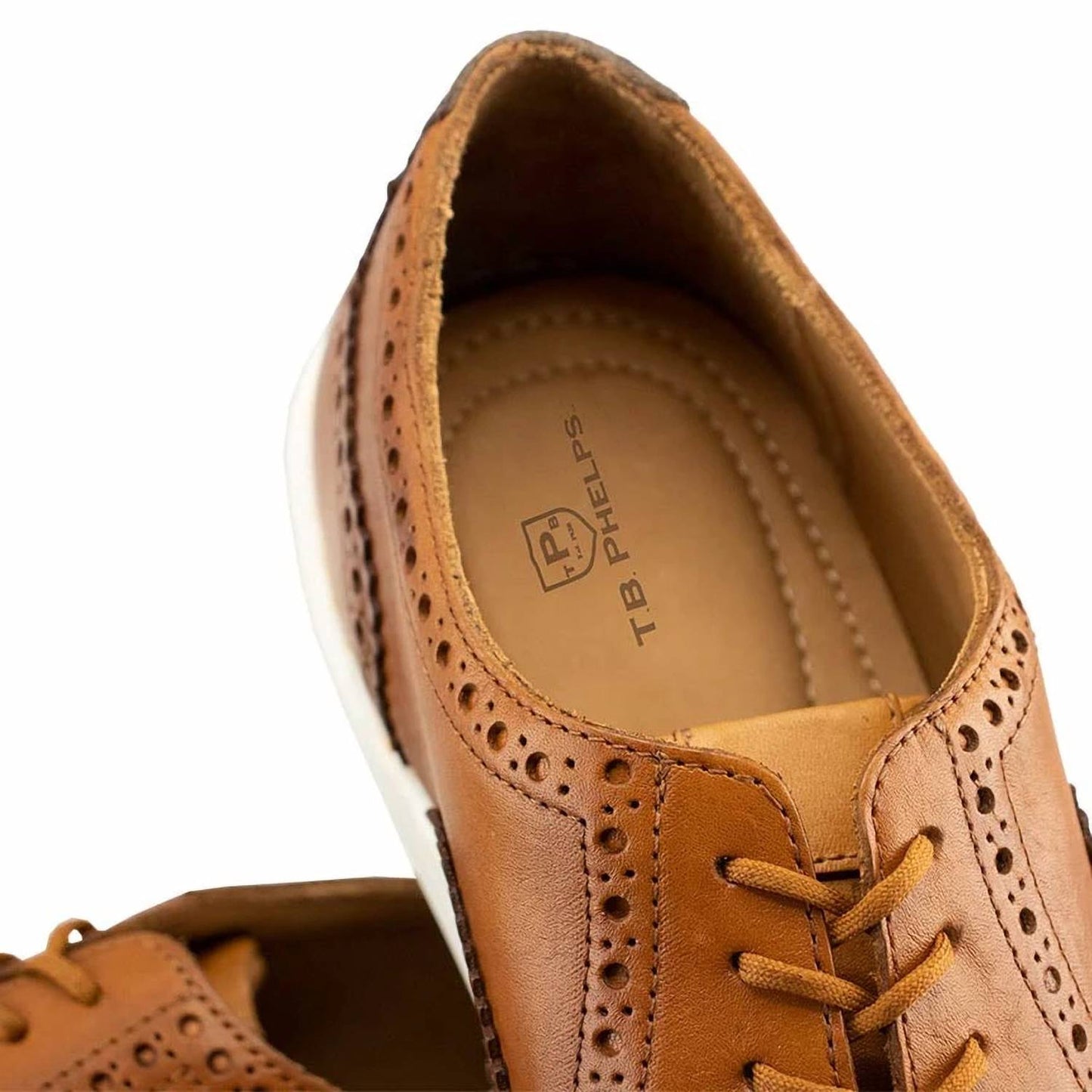 Men's Clubhouse Wingtip Sheepskin Sneaker