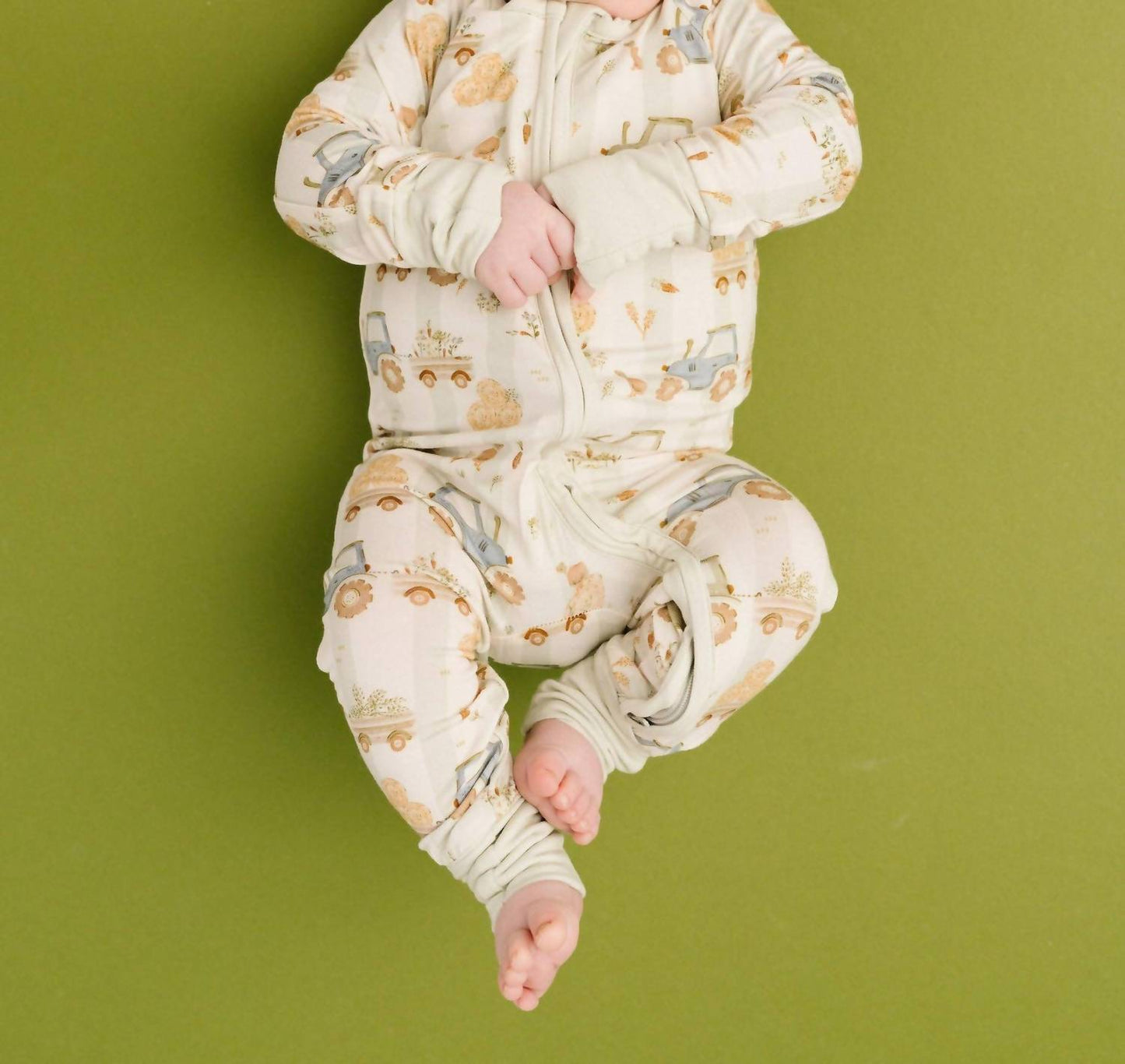 Kid's Tractor Trails Bamboo Sleeper