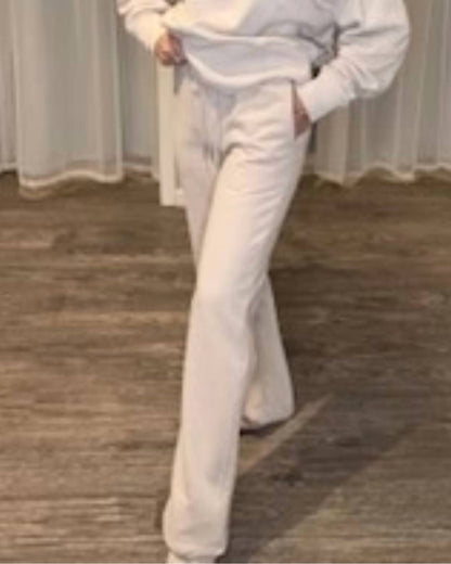 Straight Leg Pant