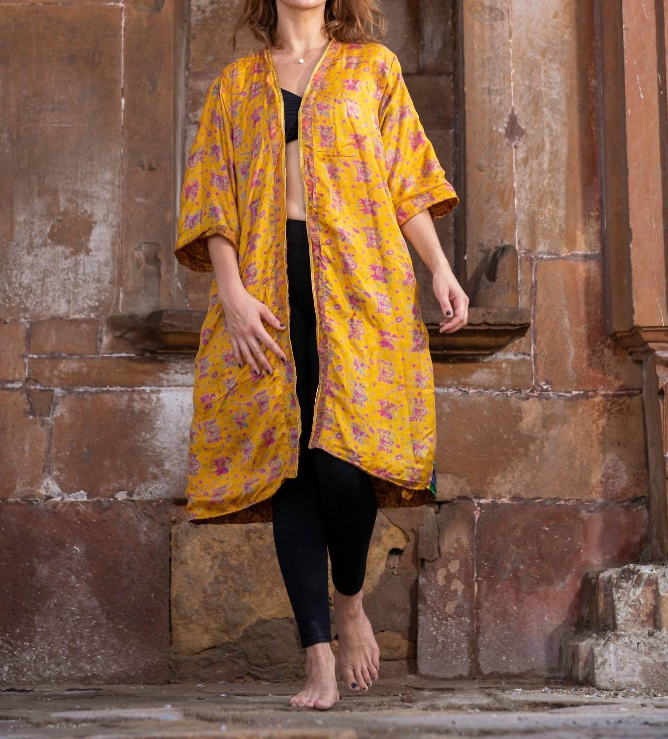 StandAwt - Golden Glow Reversible Saree One Size Kimono - Rack Hunt -