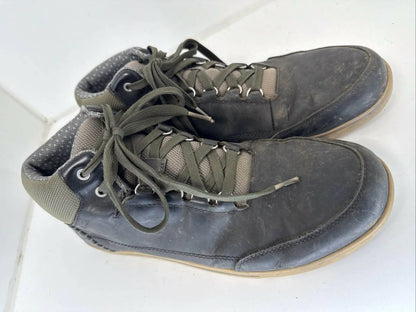 Men's Phil Mid Chukka Boots