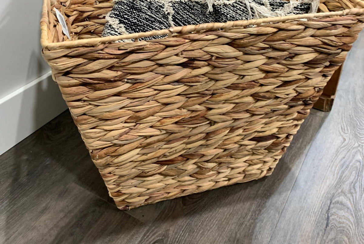 Grass Handle Basket