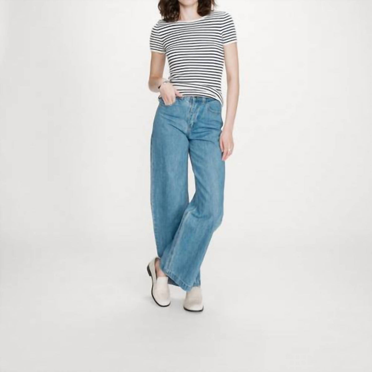 Fitted Fine Knit Short-sleeve Sweater