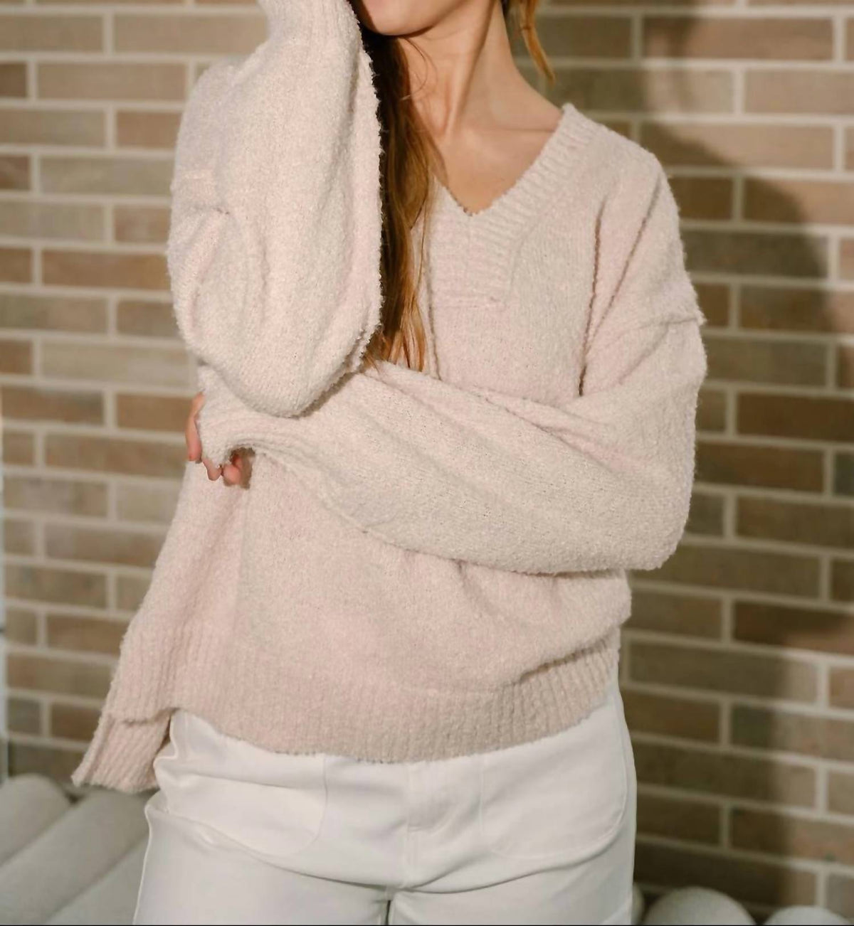 Selah Knit V-neckline Sweater