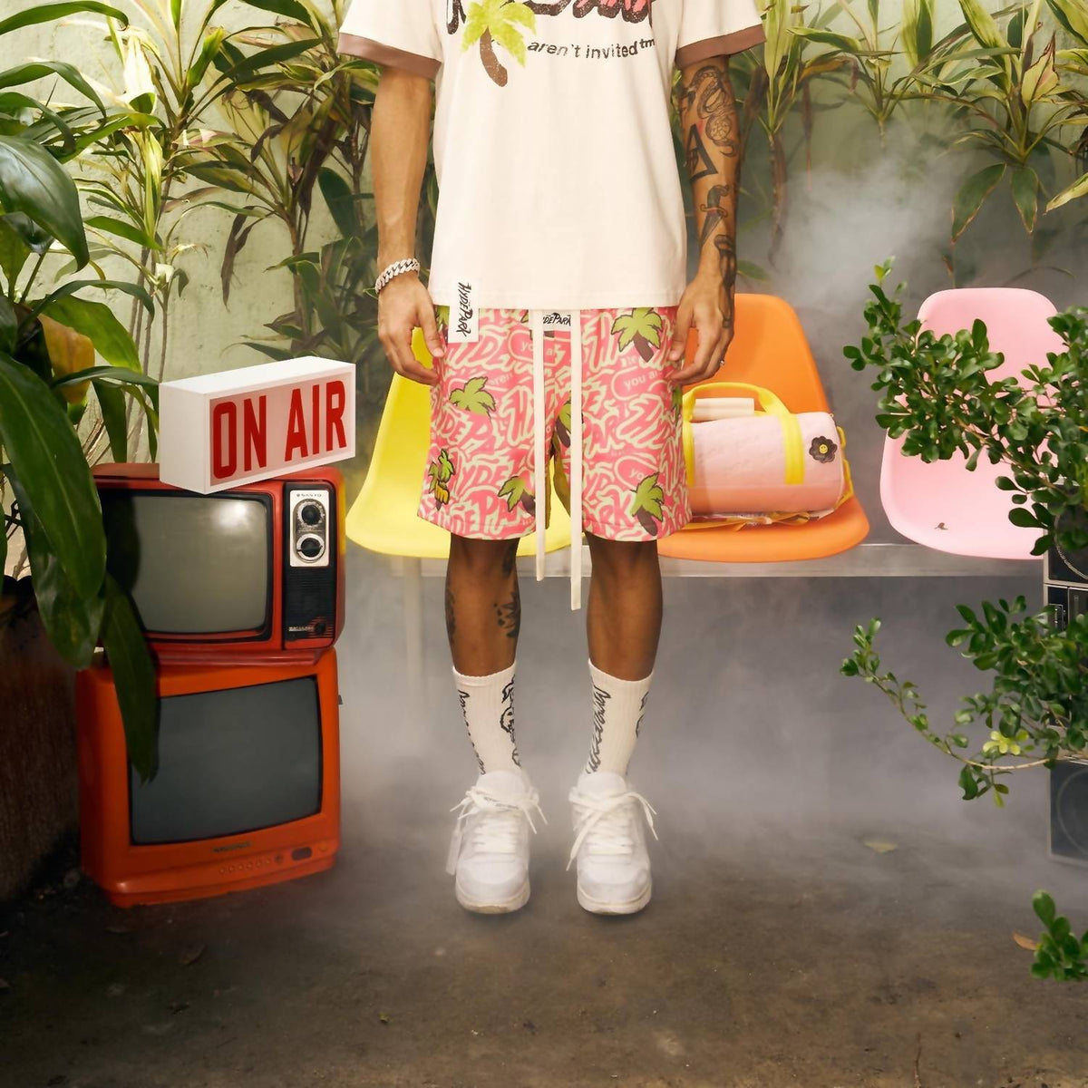 Mash Up The Weekend Shorts