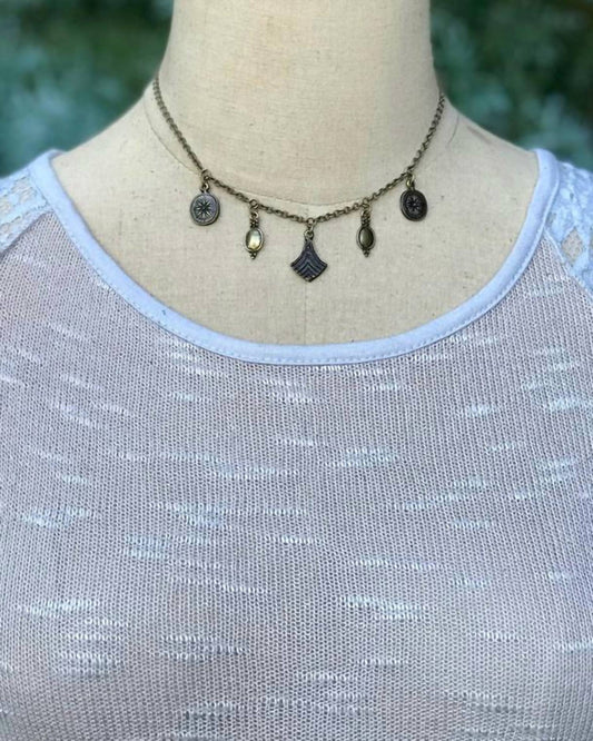 PETITE DANGLE NECKLACE