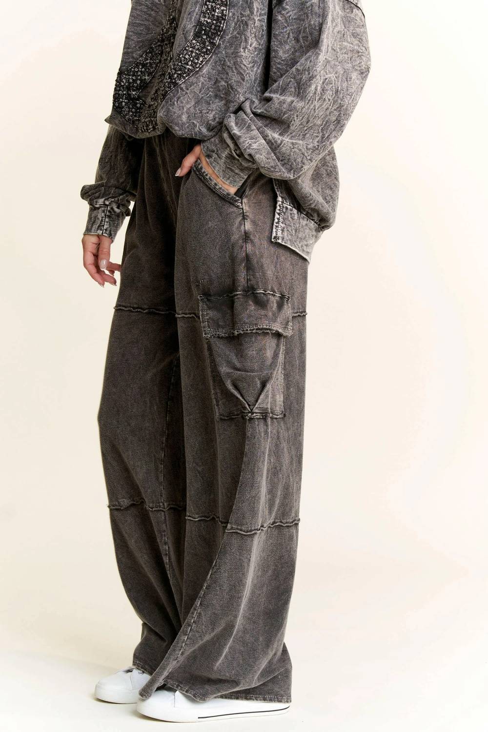 Mineral Wash Wide leg pants