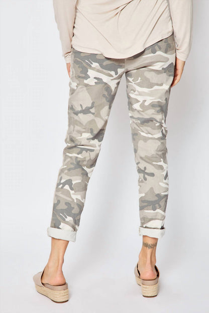 D STYLE SILVER STRIPE CAMO PANTS