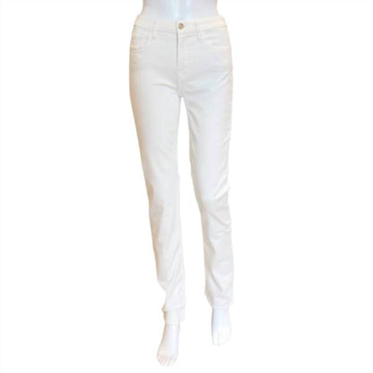 Women's Slim Straight Jeans