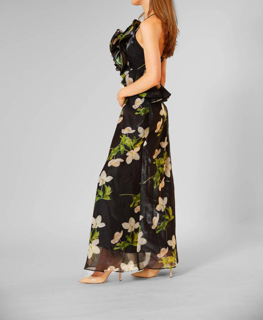 Sleeveless Organza Rosette Detail Gown