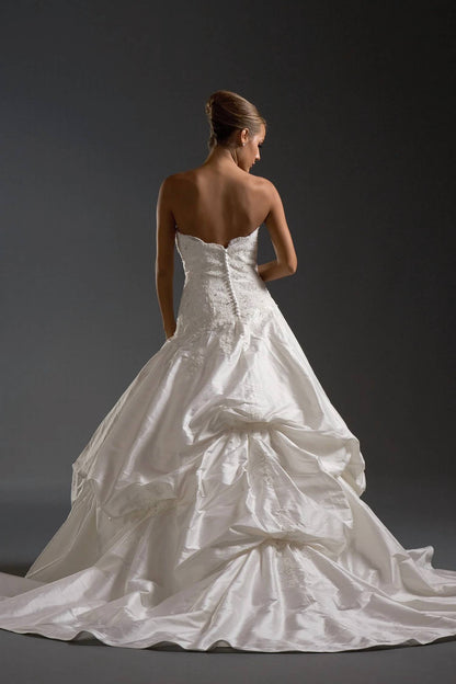 Strapless Sweetheart Wedding Gown
