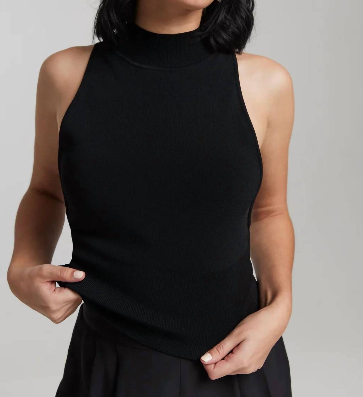 High Neck Tank