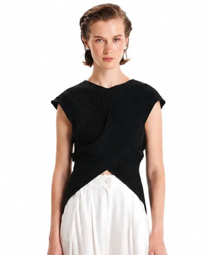 Seashells Knit Crossed Top