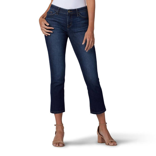 Lee Jeans Women's Flex Motion Bewitched Capri Jean in Vintage Blue