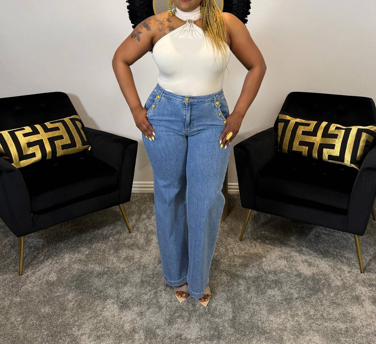 Standard Wide Leg Jeans