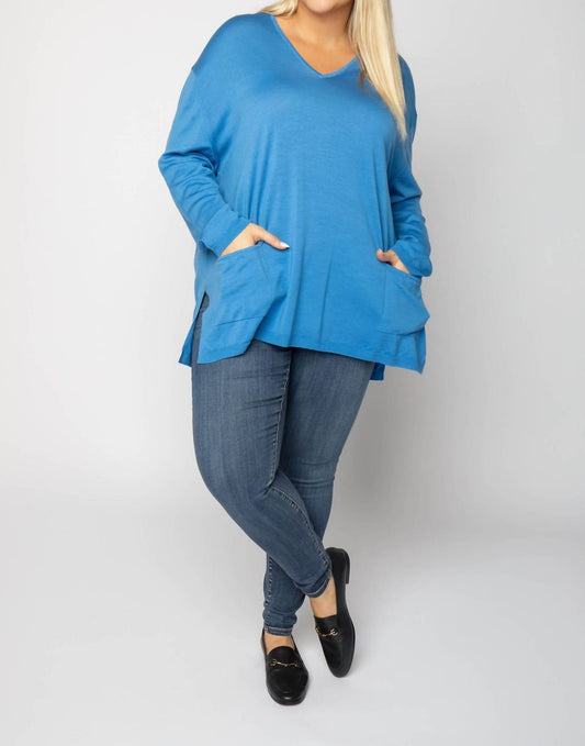 Merino V-neck Pullover Sweater - Plus