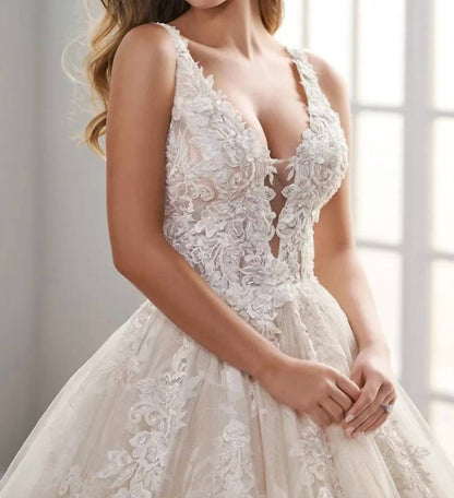 Aura Lace Wedding Ballgown