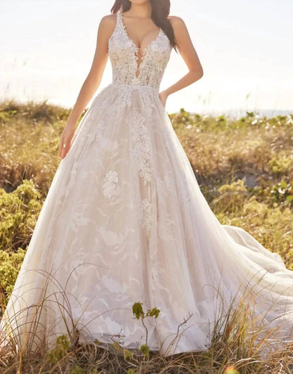 Aura Lace Wedding Ballgown