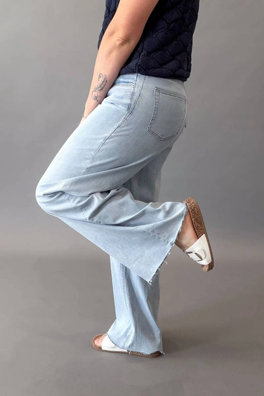 Airlight Wide Leg Jeans