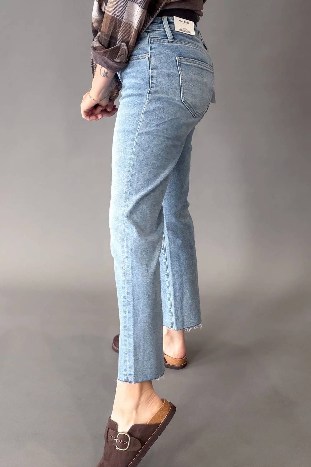 Mid Rise Ankle Straight Denim Jeans