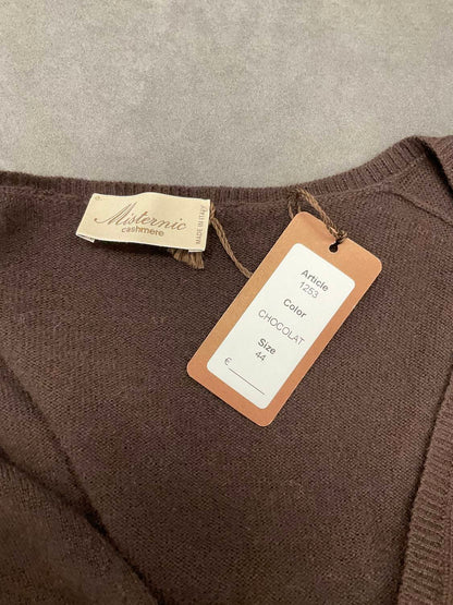 V-NECK CASHMERE SWEATER
