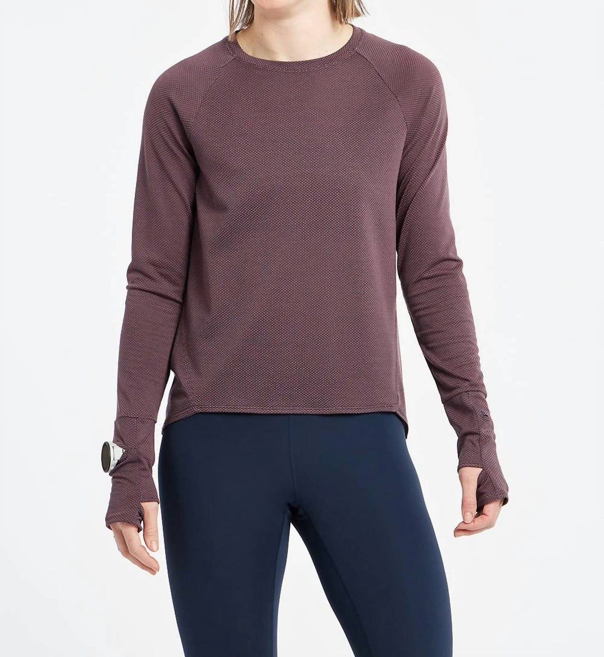 Oiselle Women's Flyout Long Sleeve Top in Redwood/Ink Blue