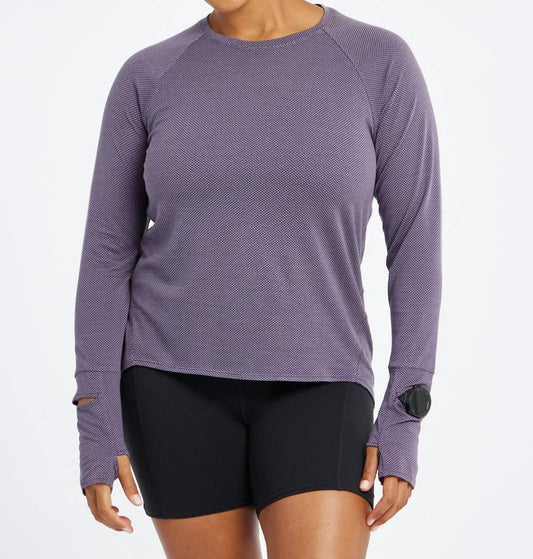 Oiselle Women's Flyout Long Sleeve Top in Twilight