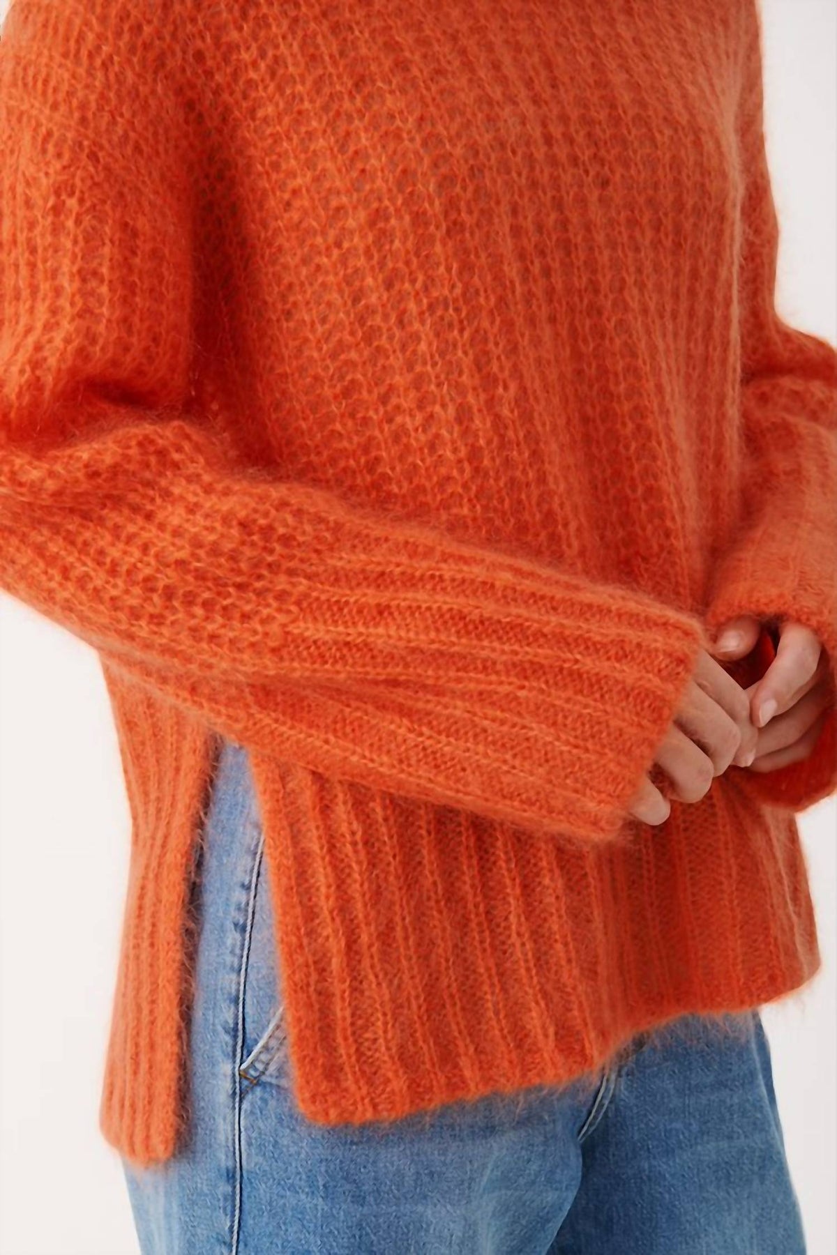 Women's Violine Pullover Sweater