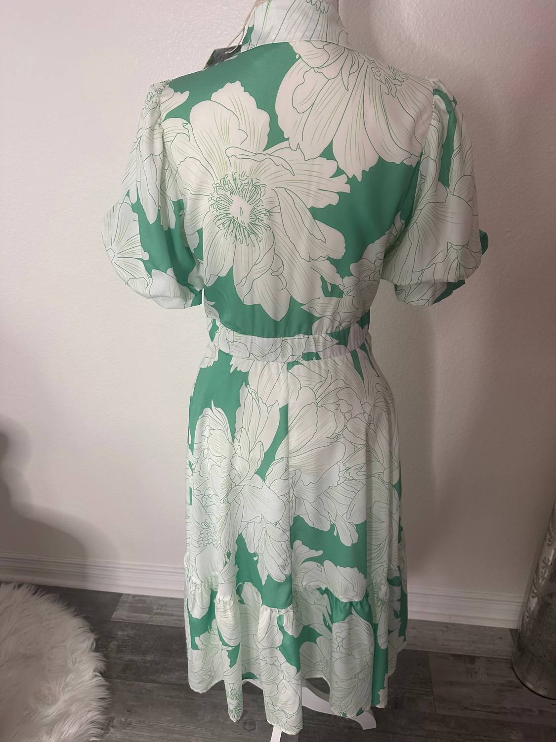 Puff Sleeve Midi Dress