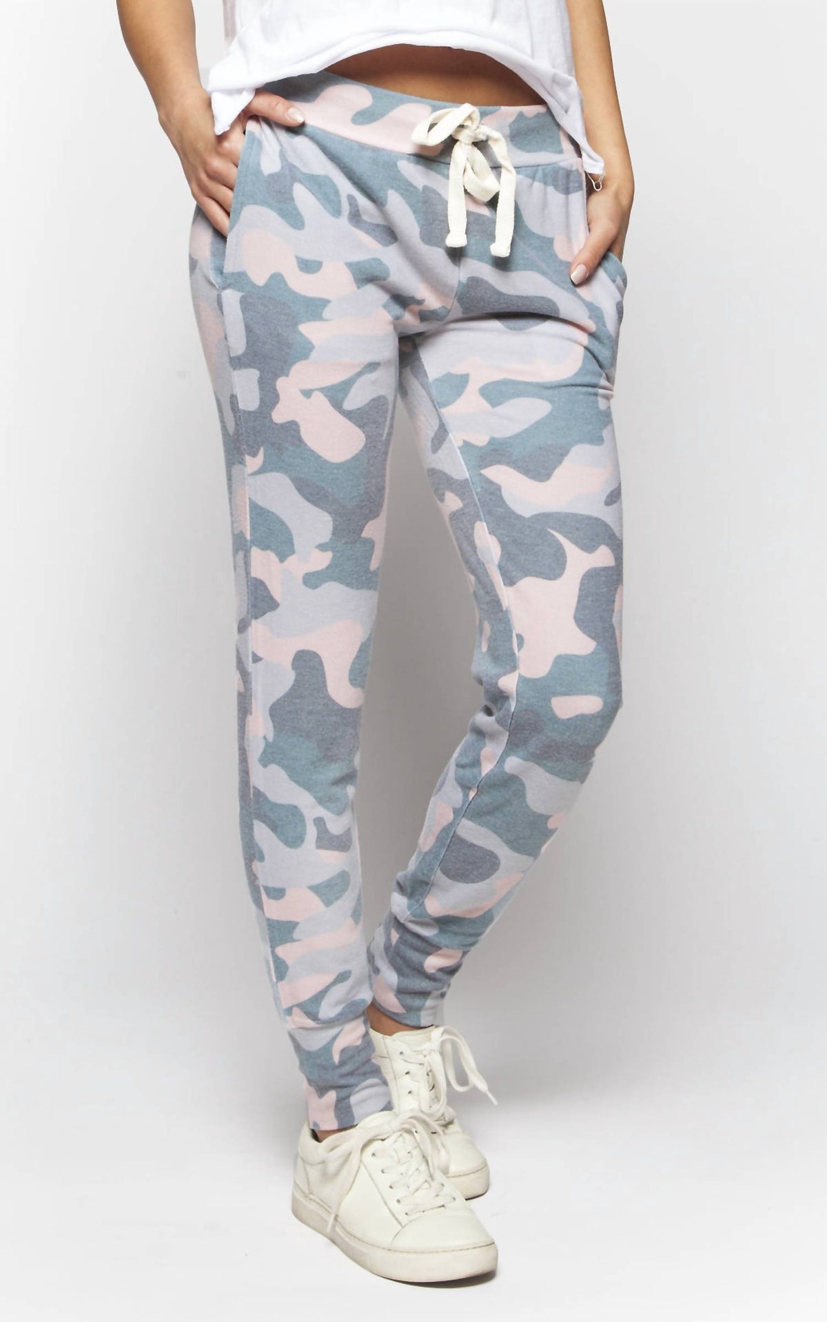 Mid-Rise Jogger
