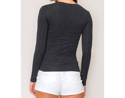 Women's V-neck Long-sleeve Knit Tee
