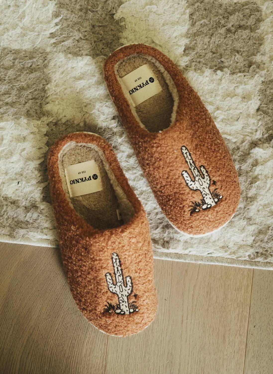 Unisex Cactus Tacos Slippers