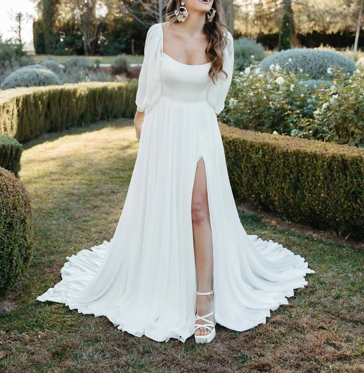 Scoop Neckline Wedding Gown