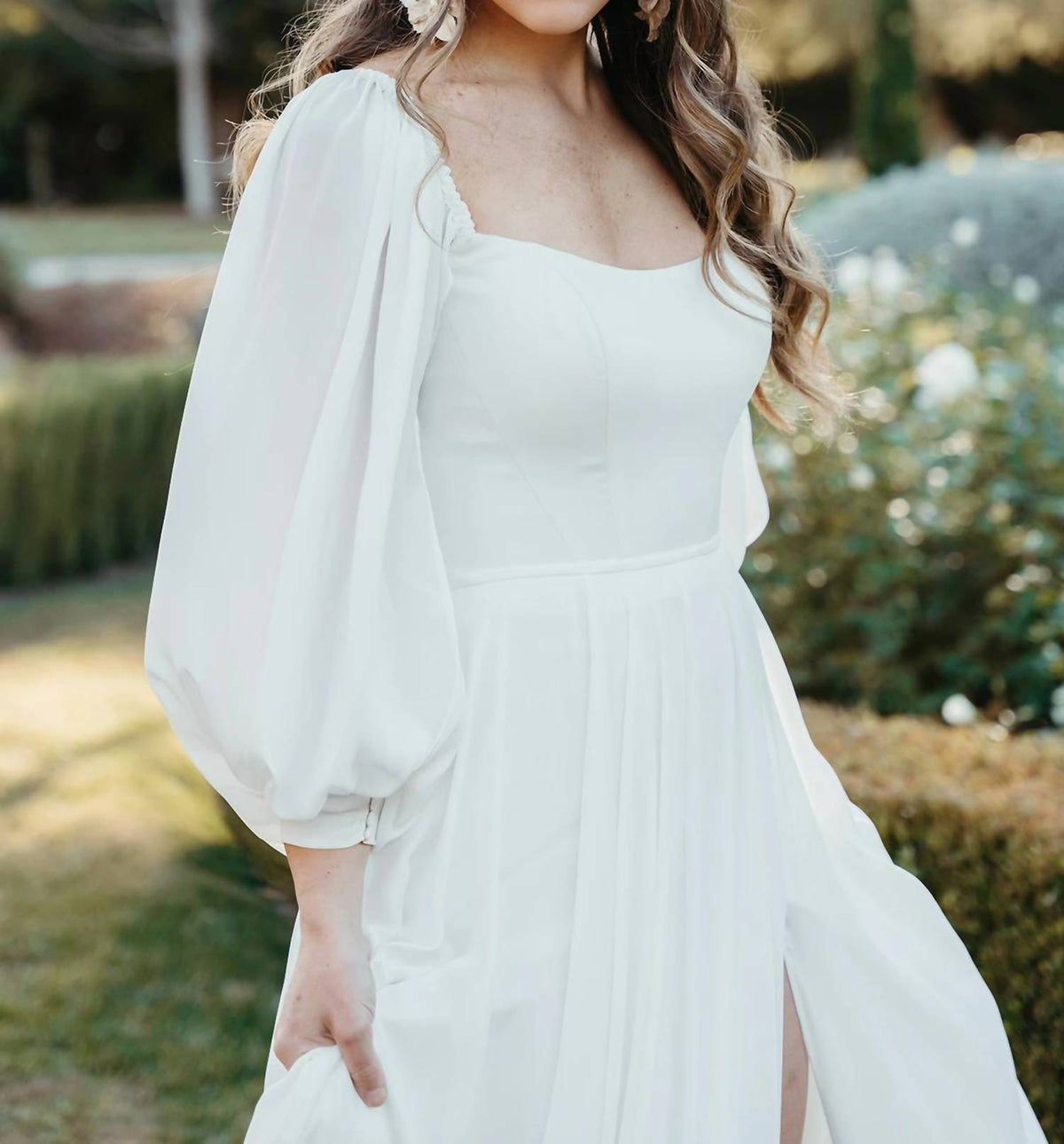 Scoop Neckline Wedding Gown