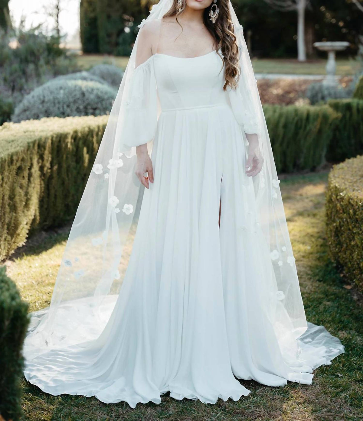 Scoop Neckline Wedding Gown