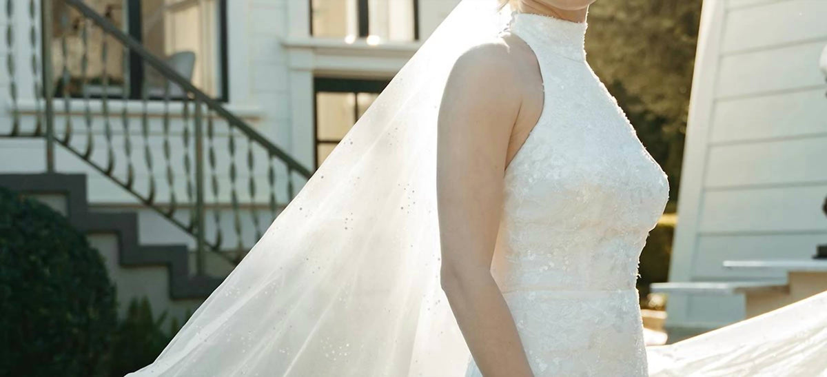 Shimmering Floral Lace Wedding Dress