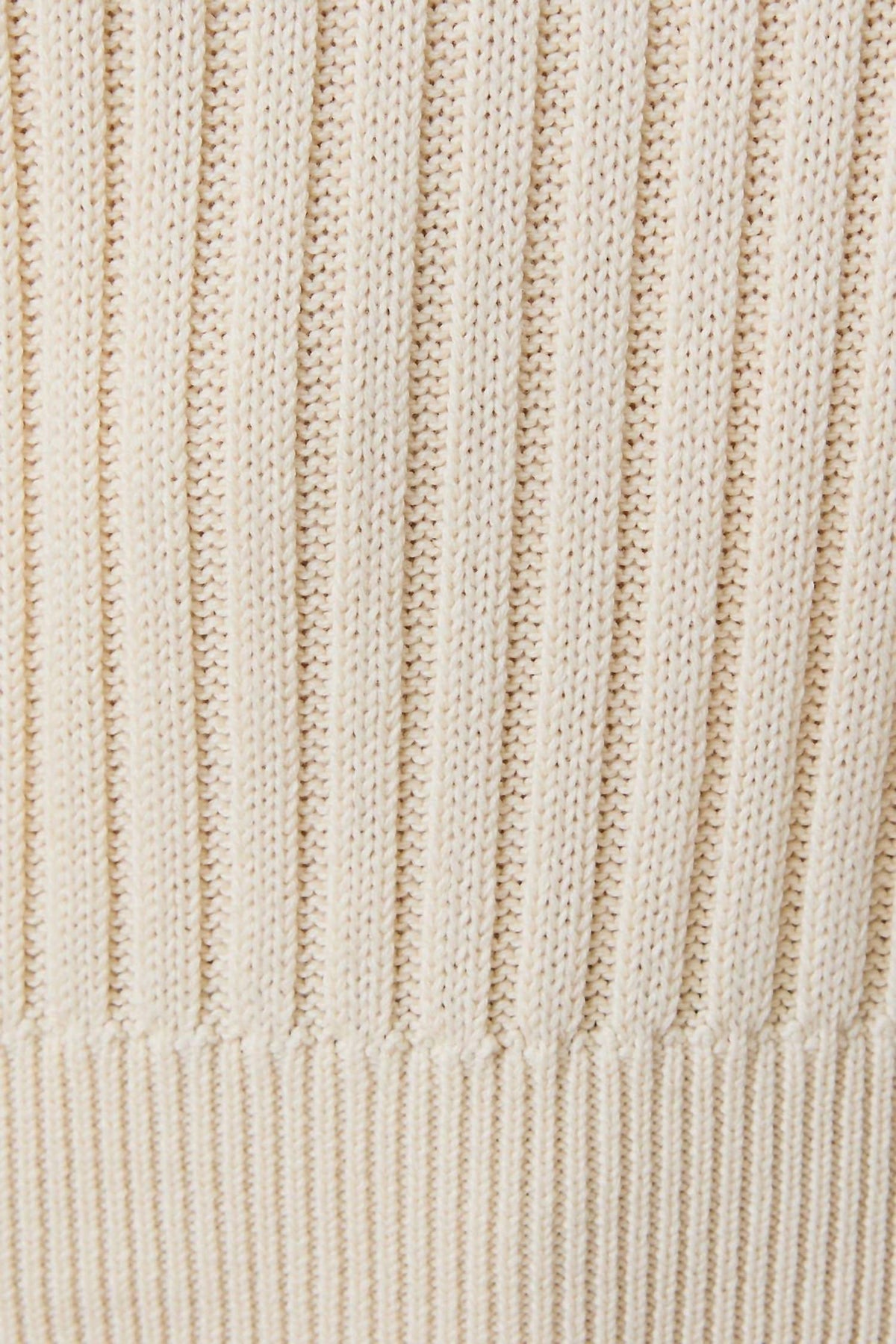 Short Sleeve Cable Knit Sweater