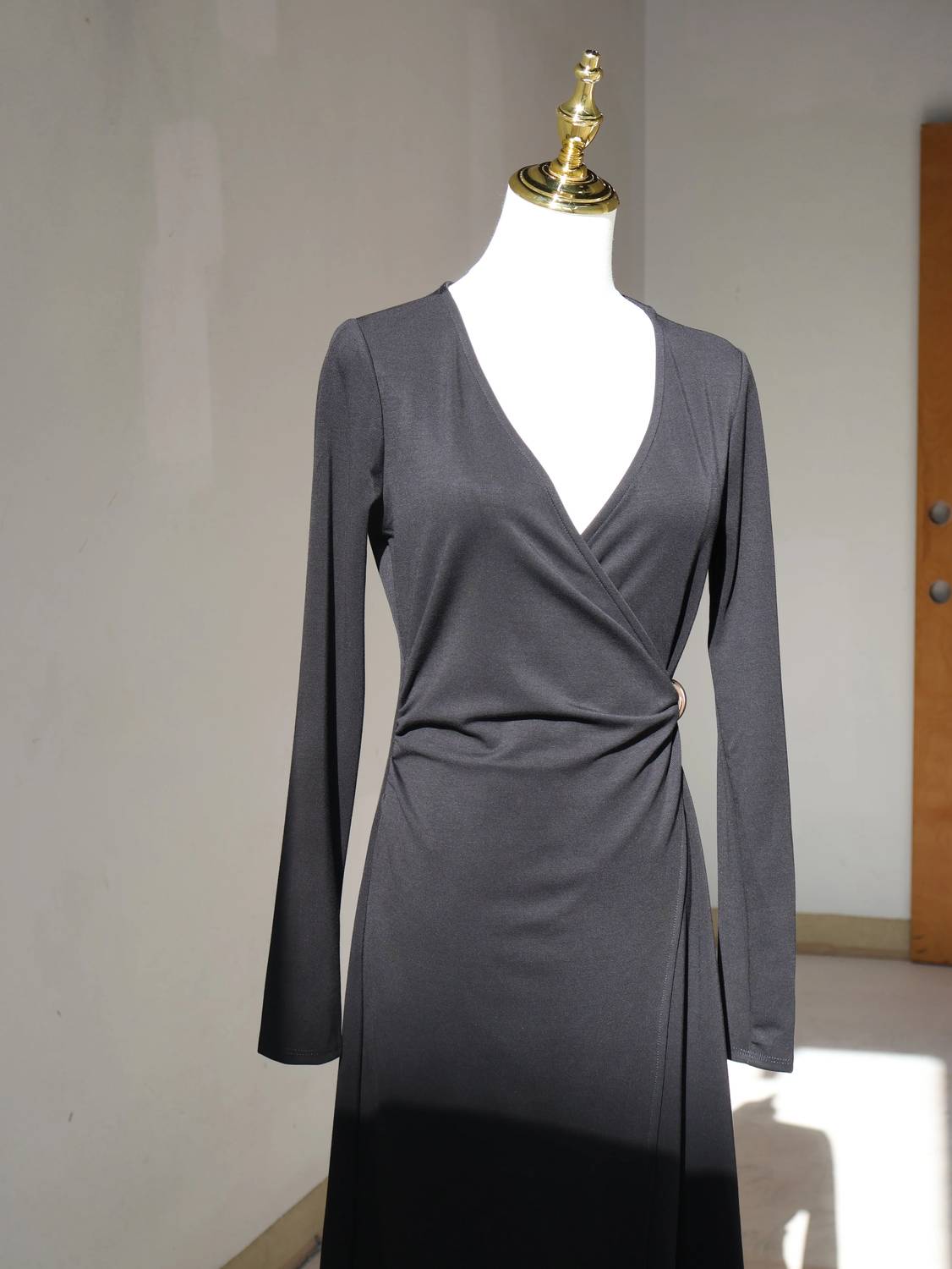 Women's Surplice V-neck Midi Dress