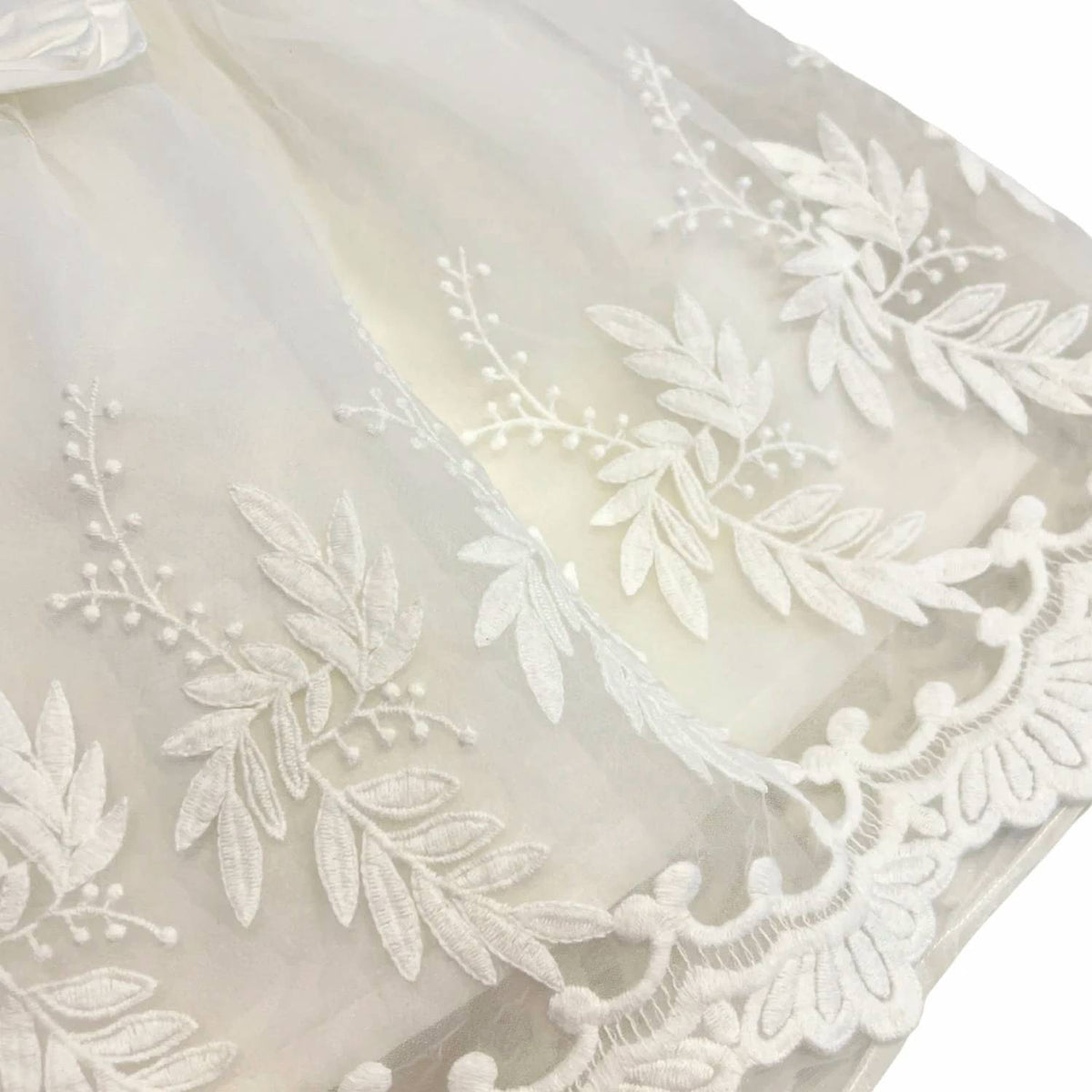 Girl's Lace On Top And Tulle Overlay On Bottom Dress