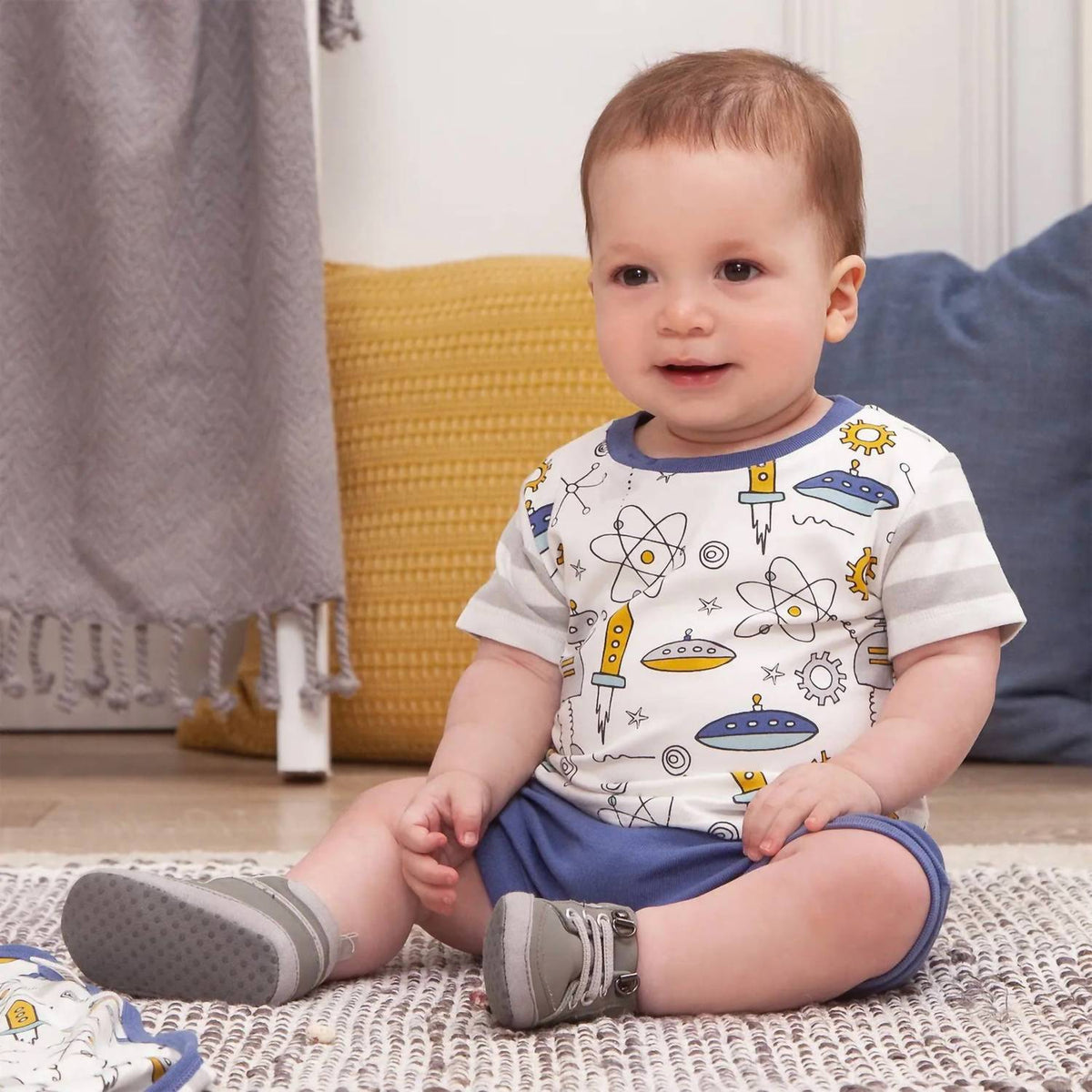 Kids Space Short Set