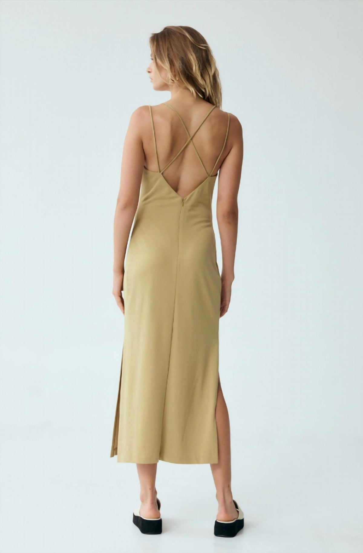 Form Cross Back Midi Dress
