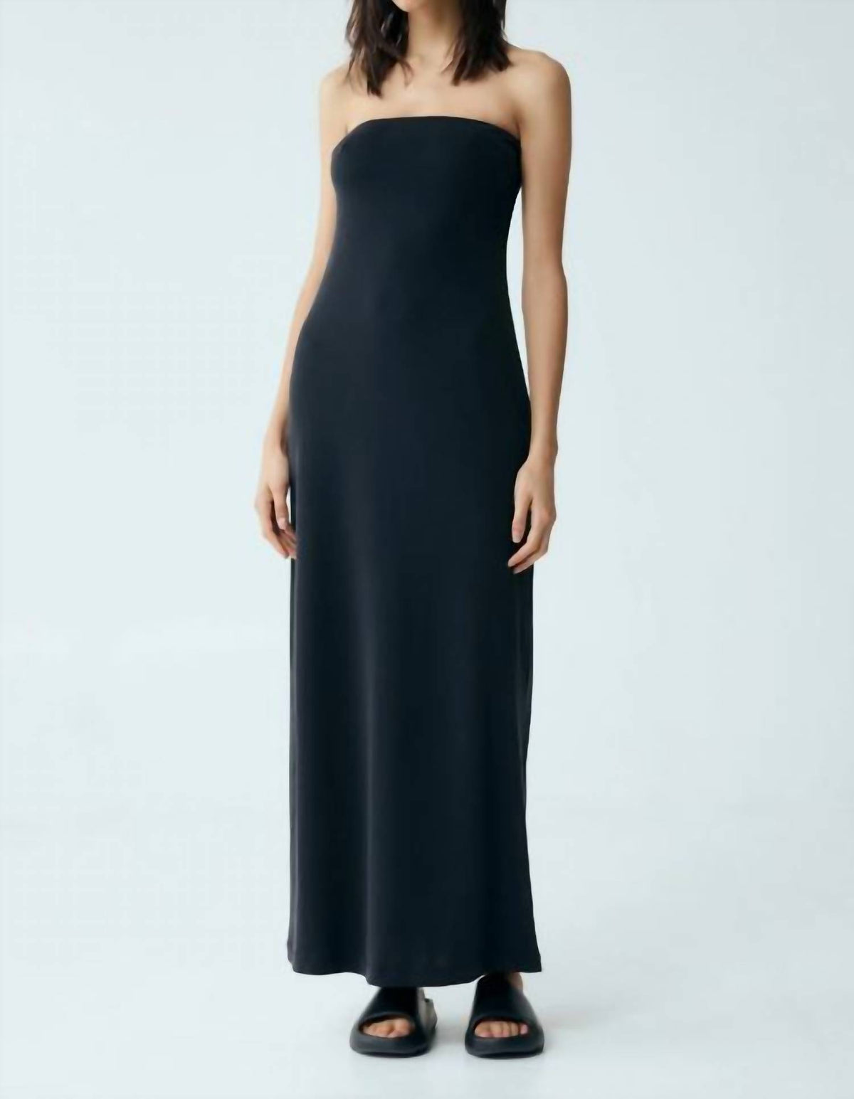 Form Strapless Maxi Dress