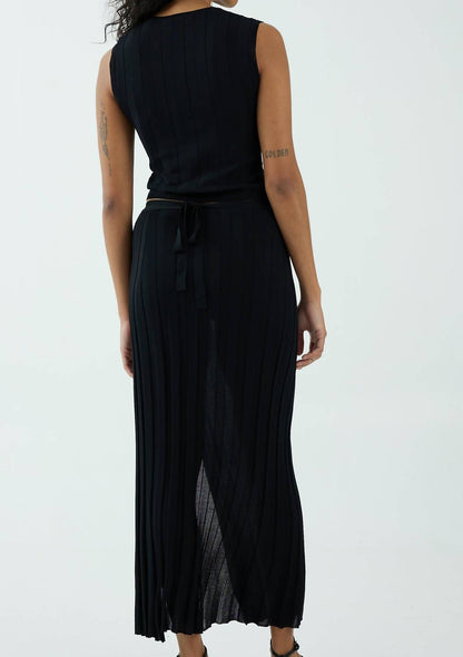 LIASON KNIT WRAP SKIRT
