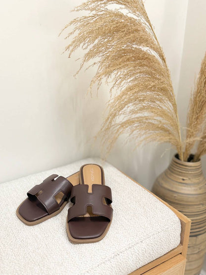 Women's Chic H Cut Slides