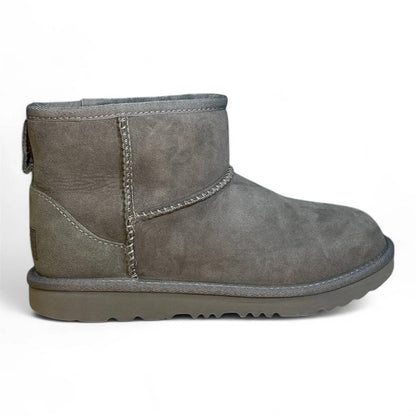 Girls Classic Mini Ii Boots