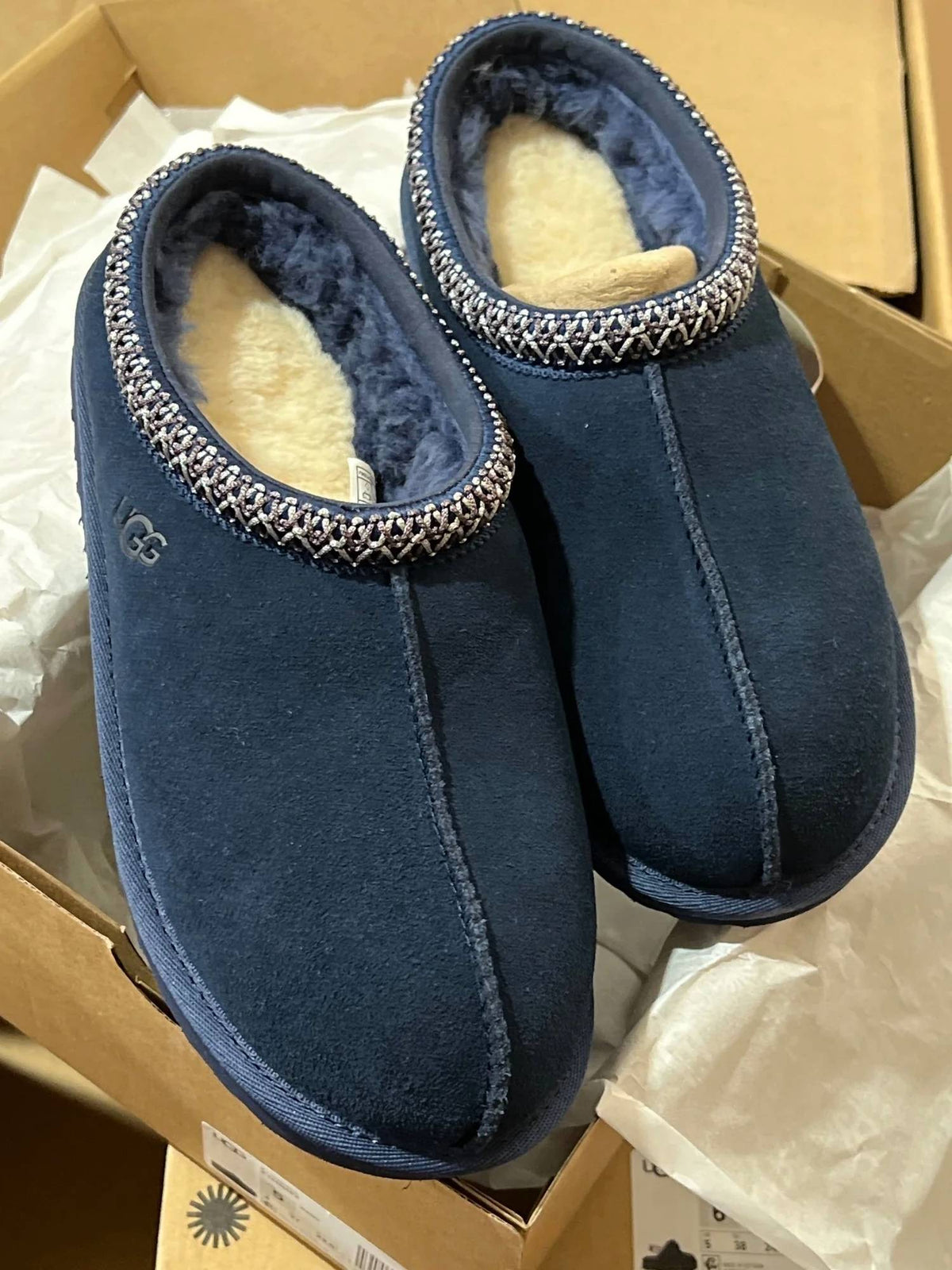 Kid's Suede Stitched Slippers
