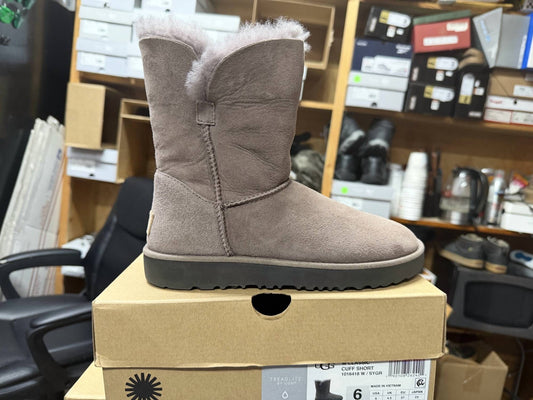 Women's Classic Cuff Short Boot