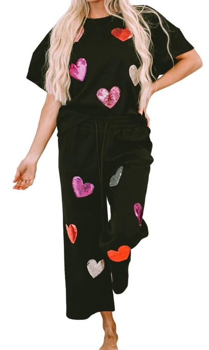 Shiny Heart Popping Graphic Textured Set