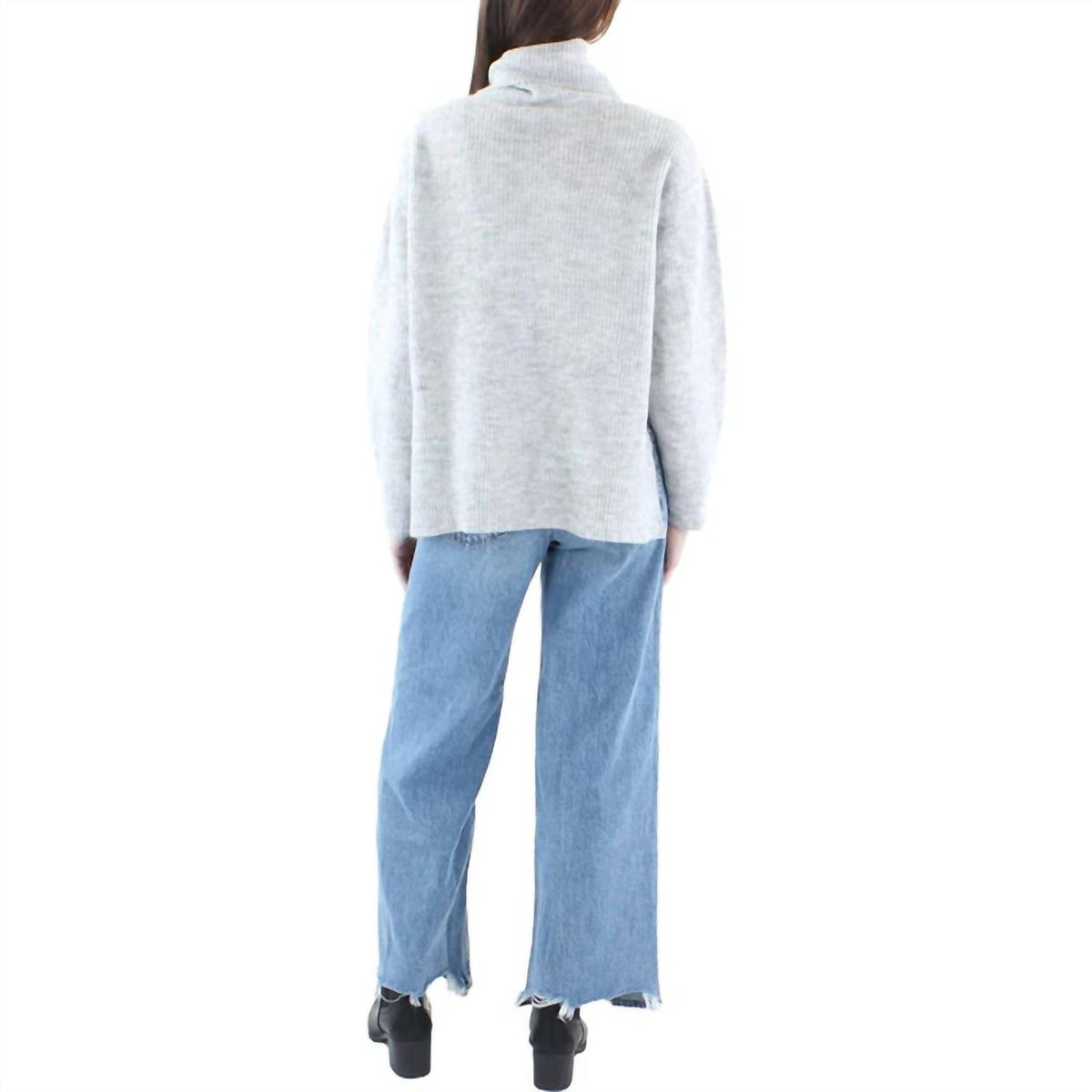 Ribbed Sideslit Turtleneck Sweater
